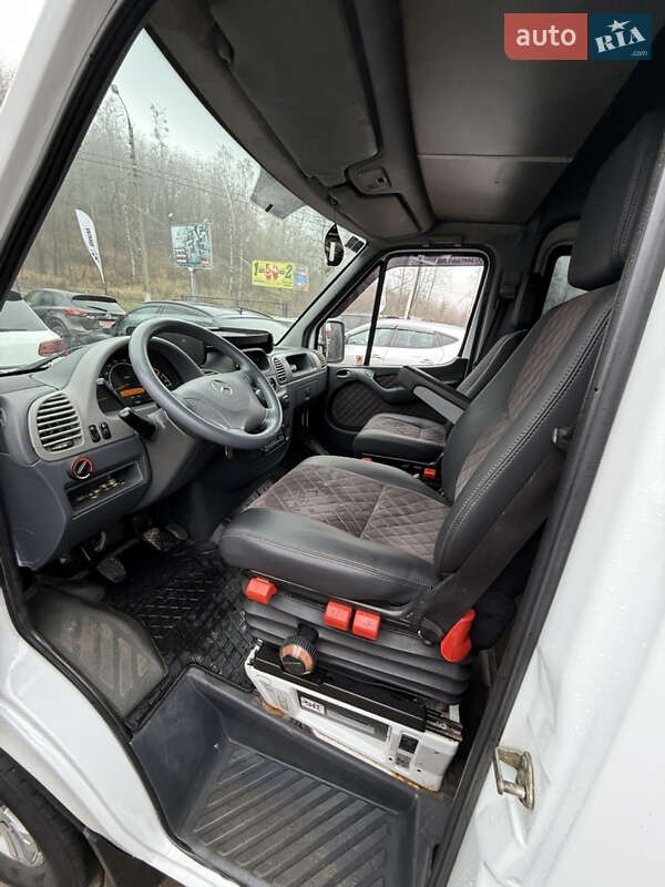 Универсал Mercedes-Benz Sprinter 2003 в Черновцах