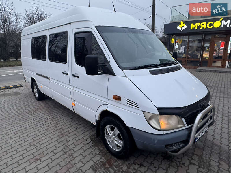 Mercedes-Benz Sprinter 2003