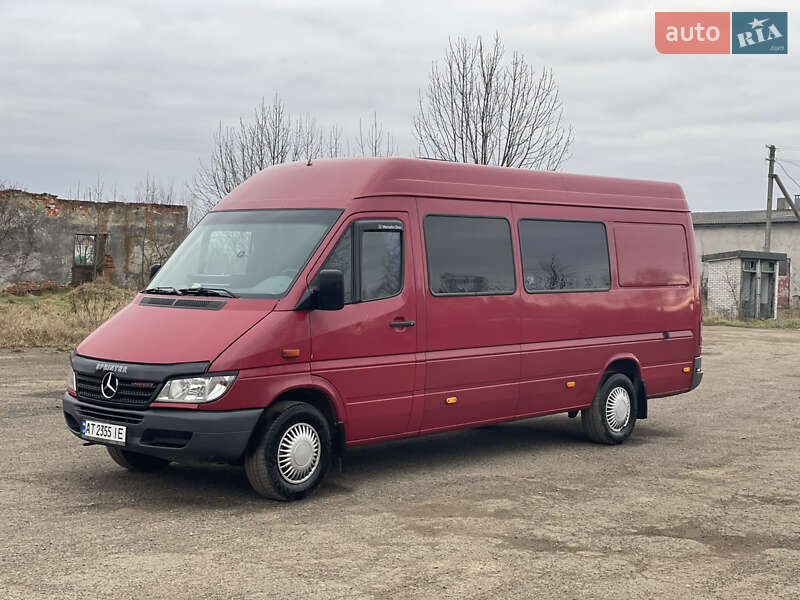 Mercedes-Benz Sprinter 2004 Mercedes-Benz Sprinter 2004