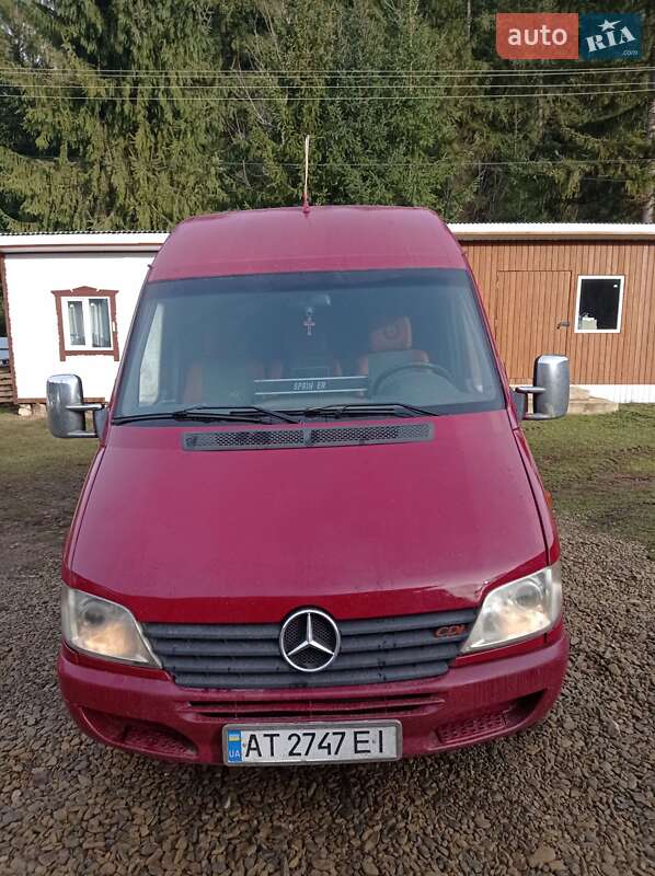 Mercedes-Benz Sprinter 2000 Mercedes-Benz Sprinter 2000