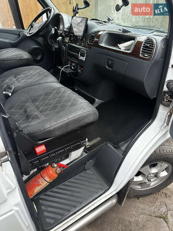 Мікроавтобус Mercedes-Benz Sprinter 2001 в Бучачі фото 15 Мікроавтобус Mercedes-Benz Sprinter 2001 в Бучачі