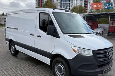 Грузопассажирский фургон Mercedes-Benz Sprinter 2019 в Киеве