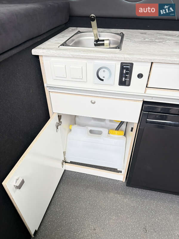 Дом на колесах Mercedes-Benz Sprinter 2021 в Лановцах