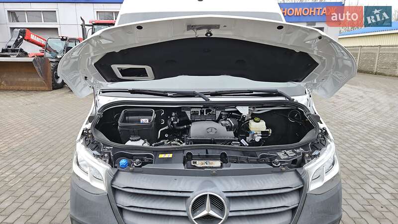 Грузовой фургон Mercedes-Benz Sprinter 2021 в Радомышле фото 12 Грузовой фургон Mercedes-Benz Sprinter 2021 в Радомышле