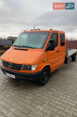 Эвакуатор Mercedes-Benz Sprinter 1995 в Кременце