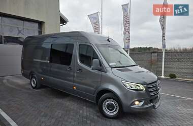 Грузопассажирский фургон Mercedes-Benz Sprinter 2020 в Ровно