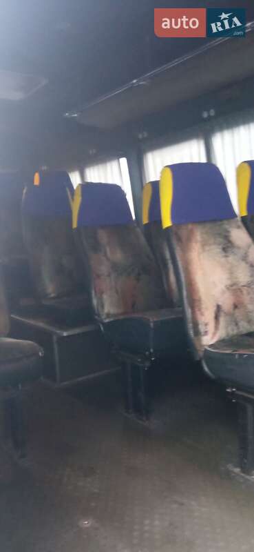 Пригородный автобус Mercedes-Benz Sprinter 1999 в Белой Церкви фото 7 Пригородный автобус Mercedes-Benz Sprinter 1999 в Белой Церкви