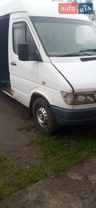 Mercedes-Benz Sprinter 1999