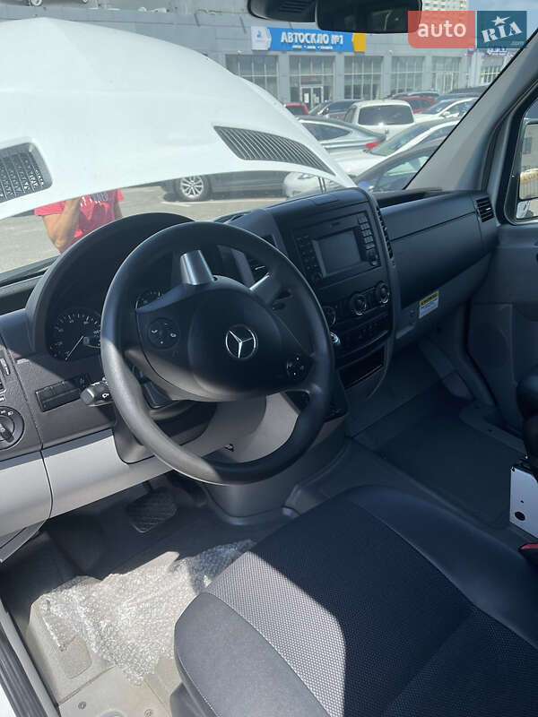 Туристичний / Міжміський автобус Mercedes-Benz Sprinter 2018 в Києві