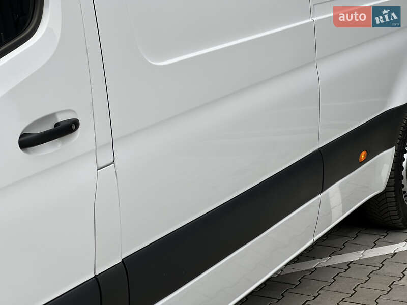 Вантажний фургон Mercedes-Benz Sprinter 2020 в Дубні фото 49 Вантажний фургон Mercedes-Benz Sprinter 2020 в Дубні