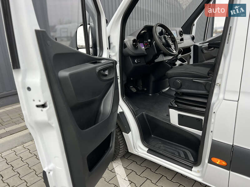 Вантажний фургон Mercedes-Benz Sprinter 2020 в Дубні фото 138 Вантажний фургон Mercedes-Benz Sprinter 2020 в Дубні