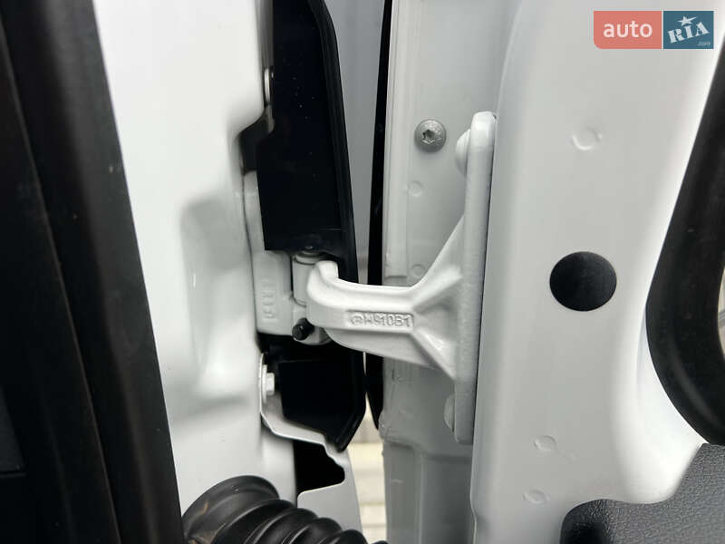 Вантажний фургон Mercedes-Benz Sprinter 2020 в Дубні фото 148 Вантажний фургон Mercedes-Benz Sprinter 2020 в Дубні