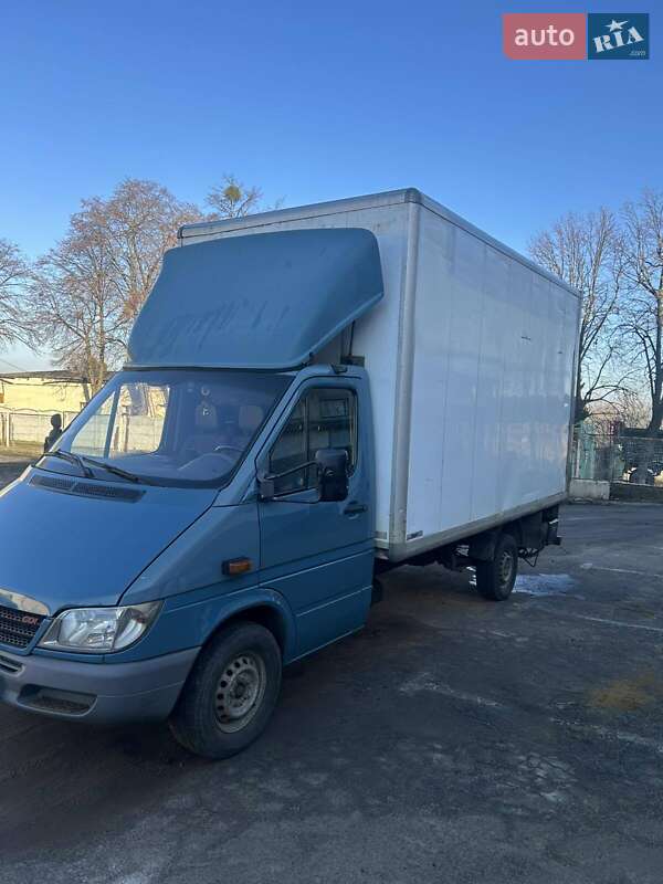 Вантажний фургон Mercedes-Benz Sprinter 2003 в Вінниці