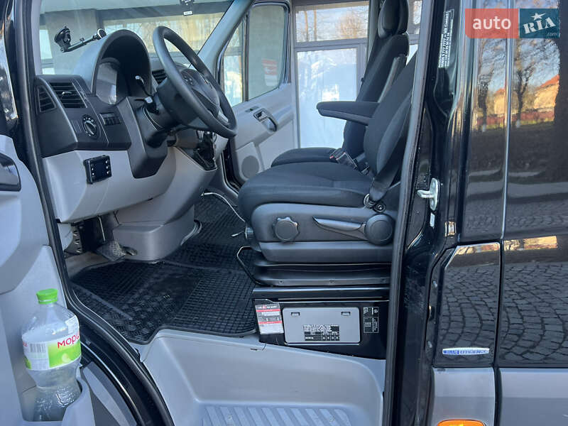 Микроавтобус Mercedes-Benz Sprinter 2017 в Сваляве