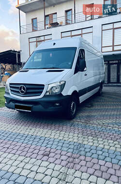 Вантажний фургон Mercedes-Benz Sprinter 2016 в Тячеві