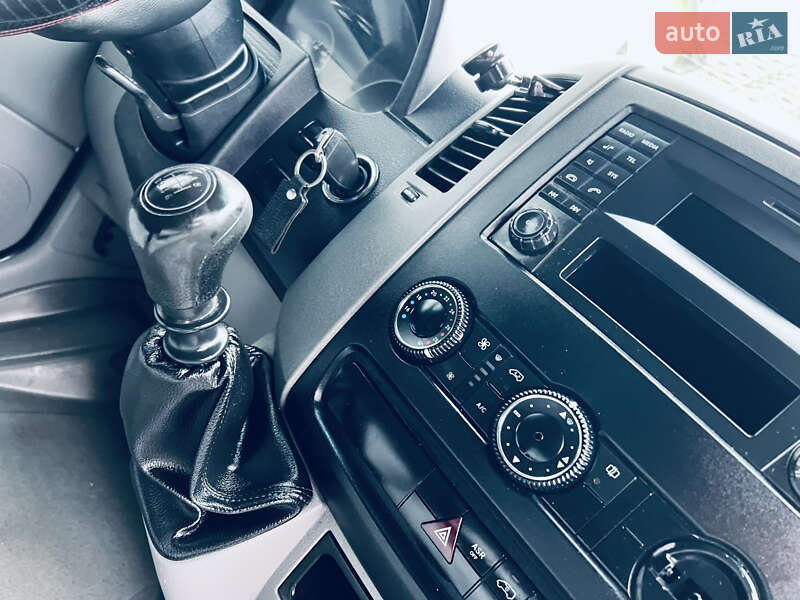 Вантажний фургон Mercedes-Benz Sprinter 2016 в Тячеві