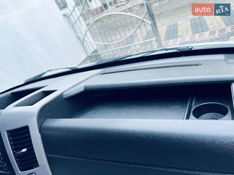 Вантажний фургон Mercedes-Benz Sprinter 2016 в Тячеві