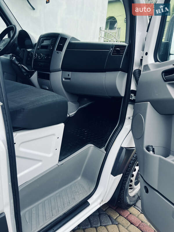Вантажний фургон Mercedes-Benz Sprinter 2016 в Тячеві