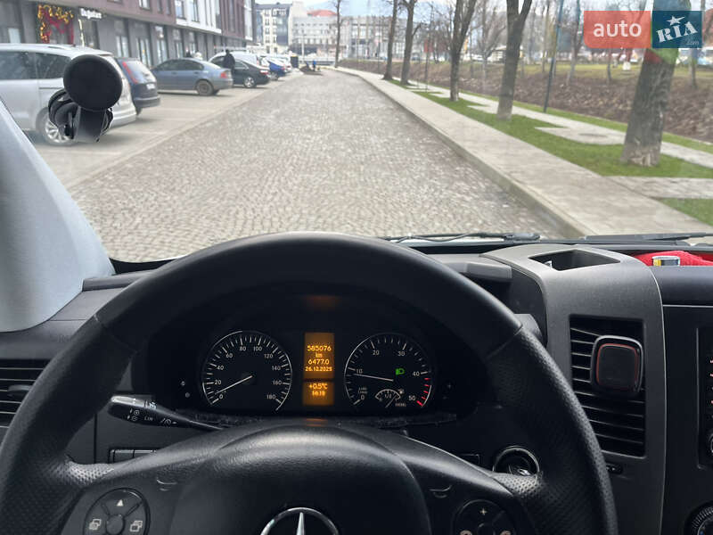 Микроавтобус Mercedes-Benz Sprinter 2014 в Сваляве