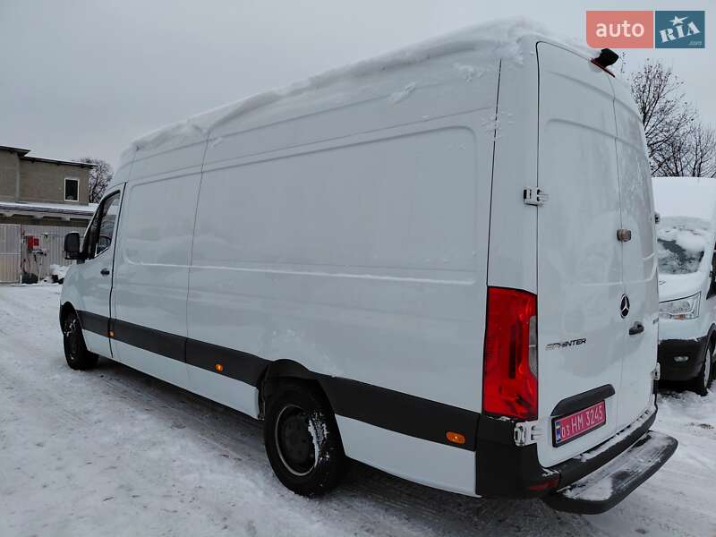 Вантажний фургон Mercedes-Benz Sprinter 2021 в Івано-Франківську