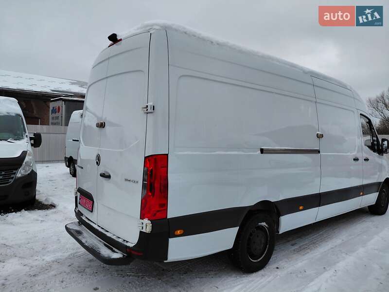 Вантажний фургон Mercedes-Benz Sprinter 2021 в Івано-Франківську