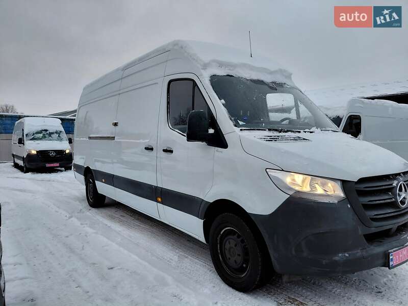 Вантажний фургон Mercedes-Benz Sprinter 2021 в Івано-Франківську