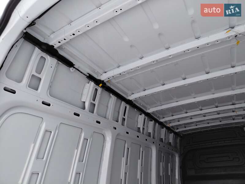 Вантажний фургон Mercedes-Benz Sprinter 2021 в Івано-Франківську