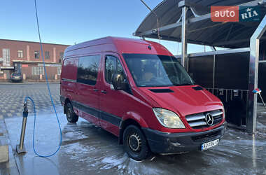 Мікроавтобус Mercedes-Benz Sprinter 2011 в Сваляві