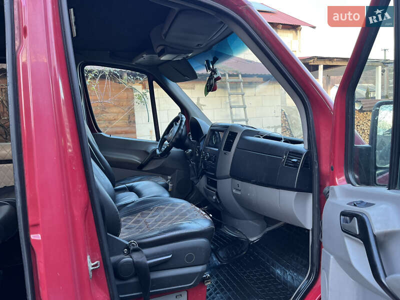 Мікроавтобус Mercedes-Benz Sprinter 2011 в Сваляві