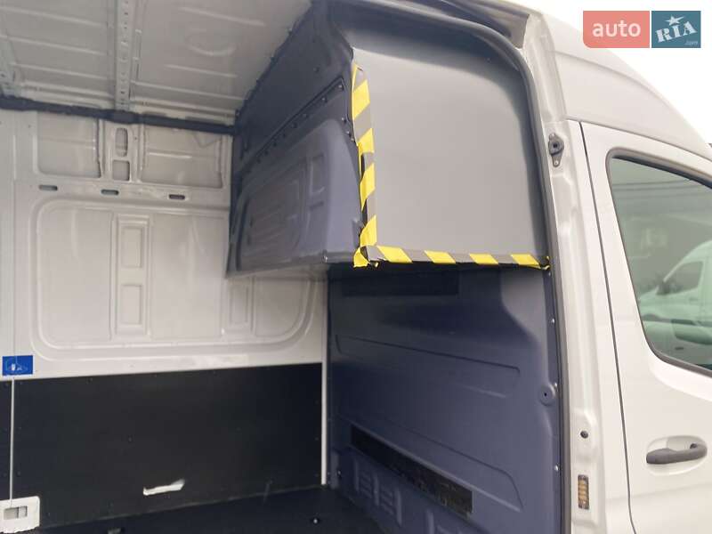 Вантажний фургон Mercedes-Benz Sprinter 2021 в Хусті