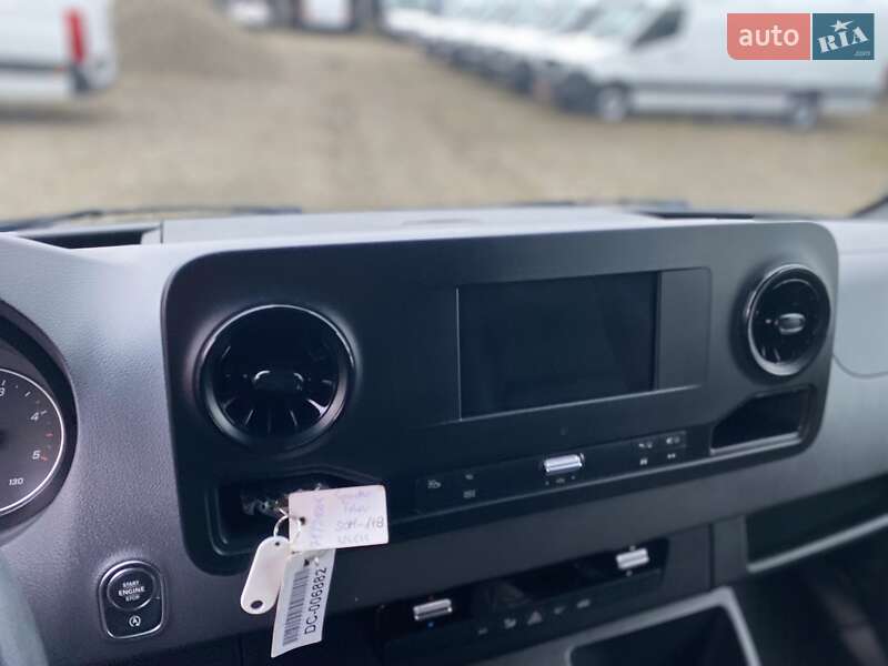 Вантажний фургон Mercedes-Benz Sprinter 2021 в Хусті