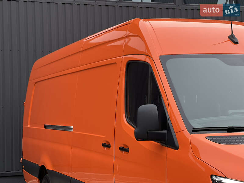 Грузовой фургон Mercedes-Benz Sprinter 2023 в Дубно