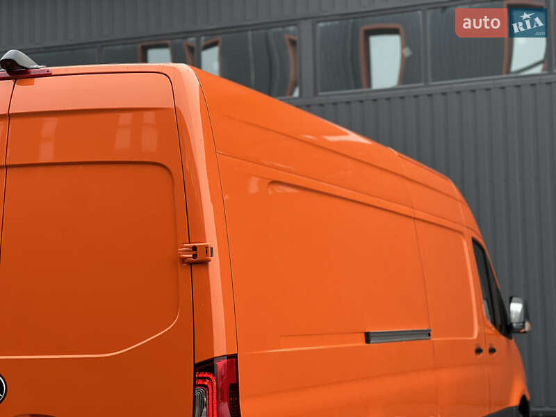 Грузовой фургон Mercedes-Benz Sprinter 2023 в Дубно