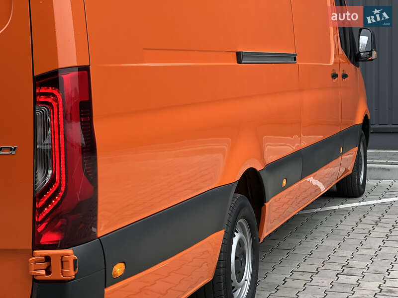Грузовой фургон Mercedes-Benz Sprinter 2023 в Дубно