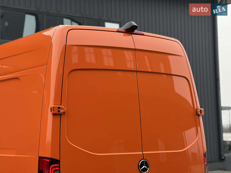 Грузовой фургон Mercedes-Benz Sprinter 2023 в Дубно
