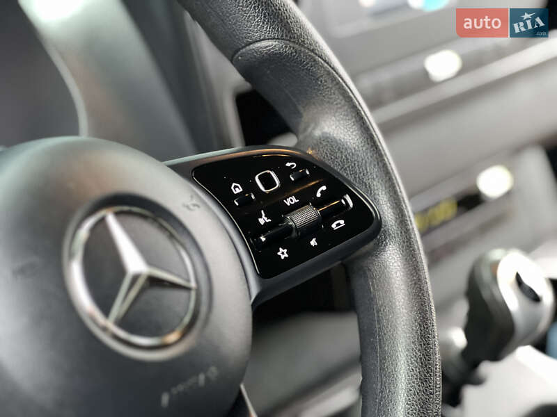 Грузовой фургон Mercedes-Benz Sprinter 2023 в Дубно