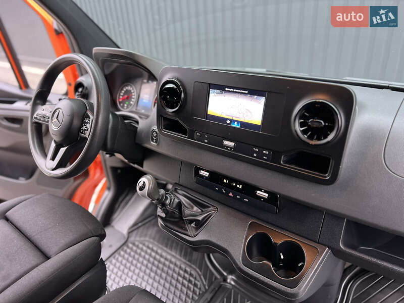 Грузовой фургон Mercedes-Benz Sprinter 2023 в Дубно