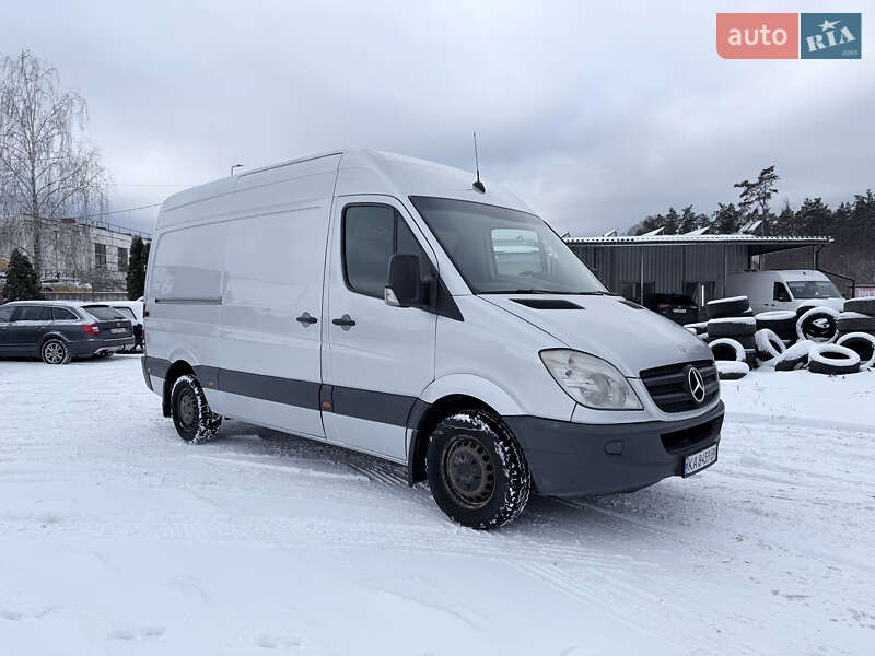 Вантажний фургон Mercedes-Benz Sprinter 2007 в Києві
