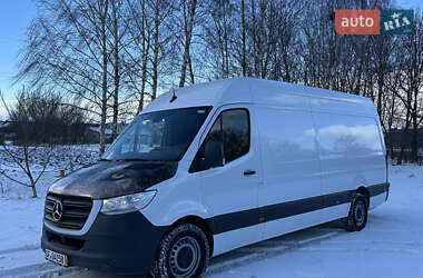 Універсал Mercedes-Benz Sprinter 2020 в Чернівцях