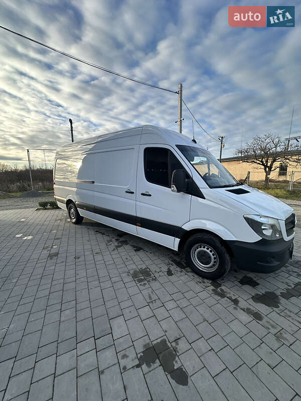 Грузовой фургон Mercedes-Benz Sprinter 2016 в Виноградове фото 7 Грузовой фургон Mercedes-Benz Sprinter 2016 в Виноградове