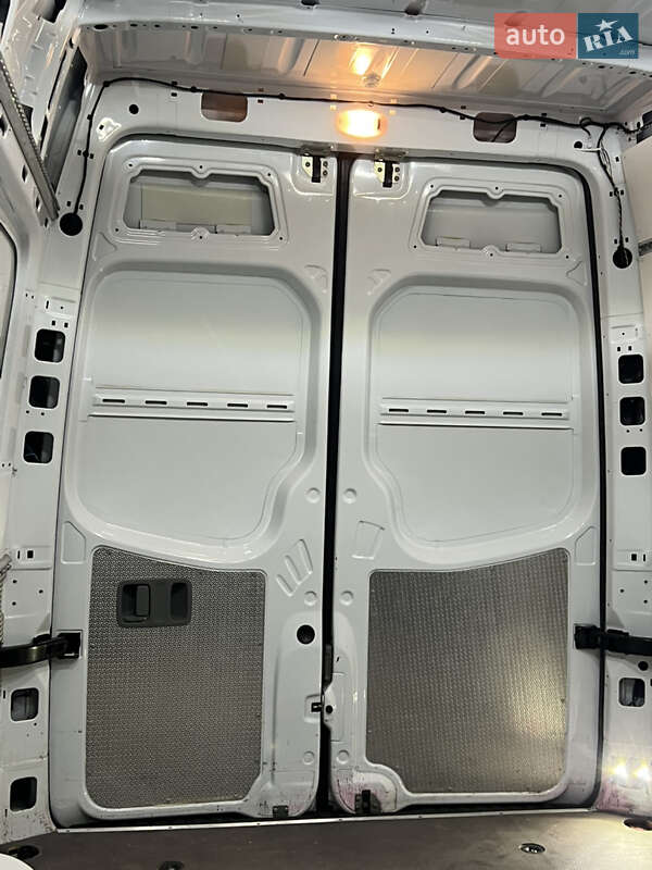 Вантажний фургон Mercedes-Benz Sprinter 2018 в Чернівцях