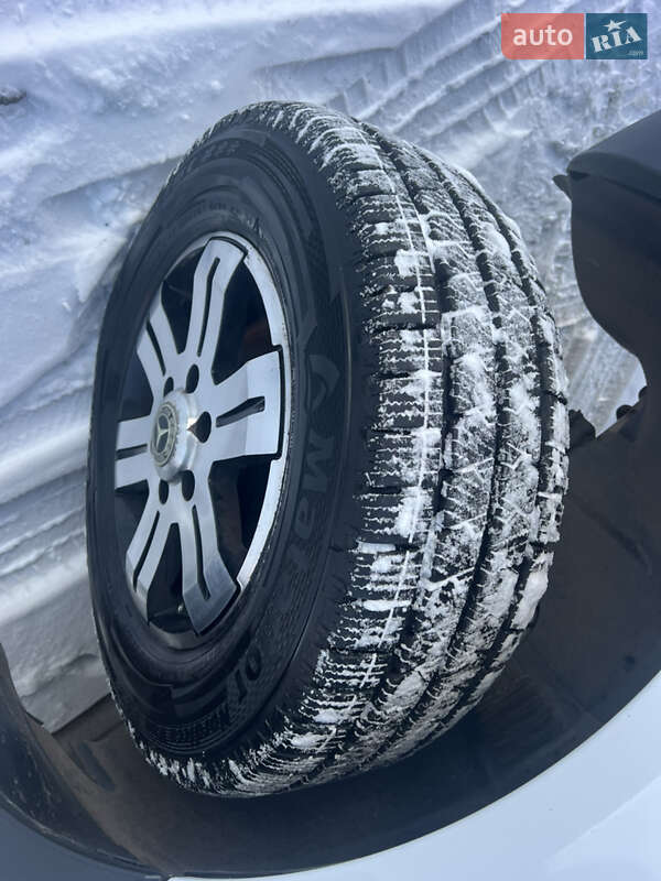 Автовоз Mercedes-Benz Sprinter 2013 в Луцьку