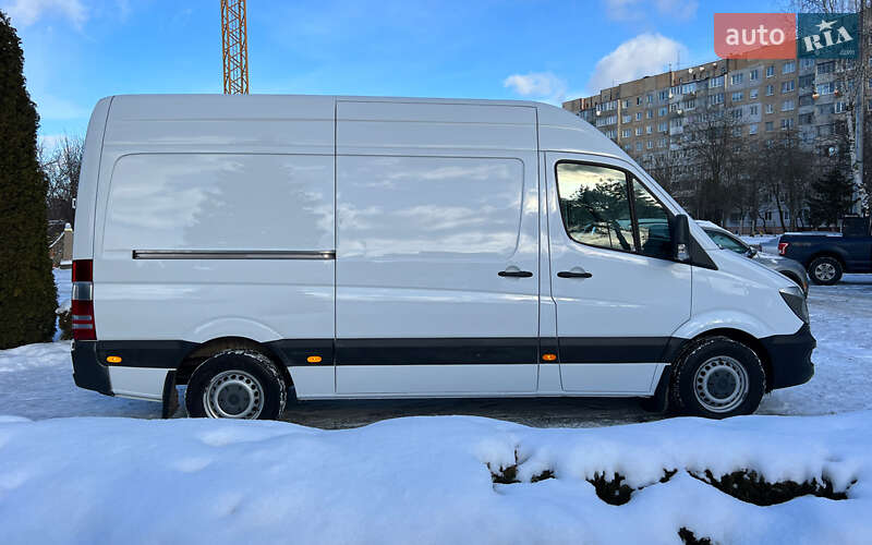 Грузовой фургон Mercedes-Benz Sprinter 2018 в Львове