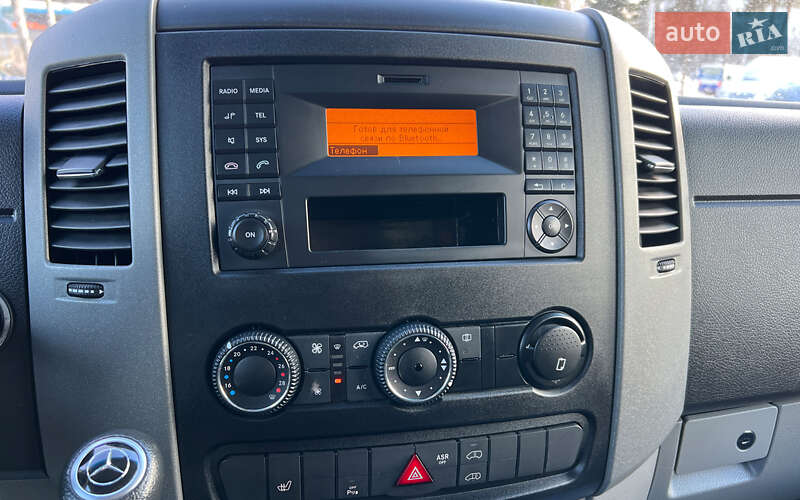 Грузовой фургон Mercedes-Benz Sprinter 2018 в Львове