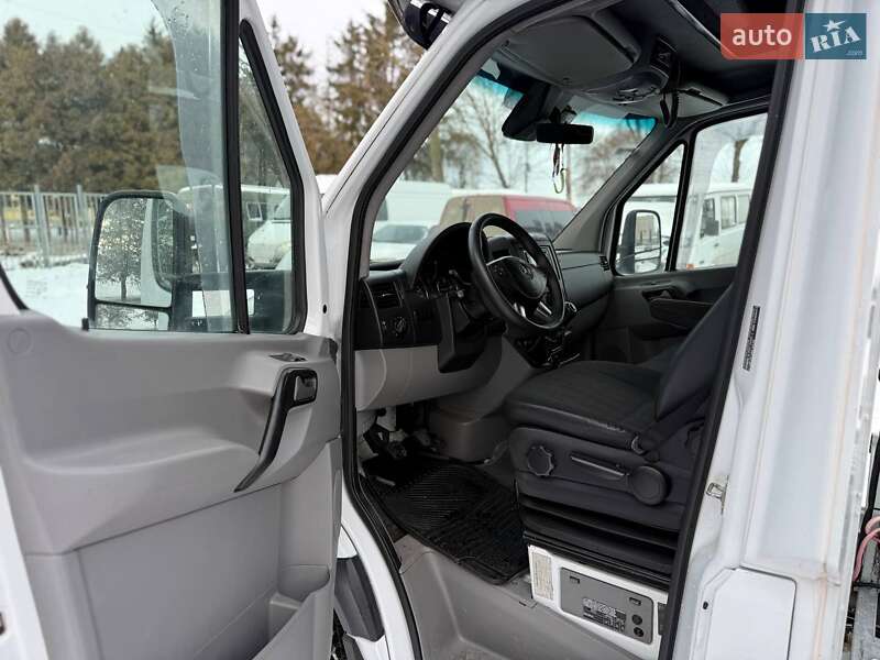 Эвакуатор Mercedes-Benz Sprinter 2013 в Хмельницком фото 14 Эвакуатор Mercedes-Benz Sprinter 2013 в Хмельницком