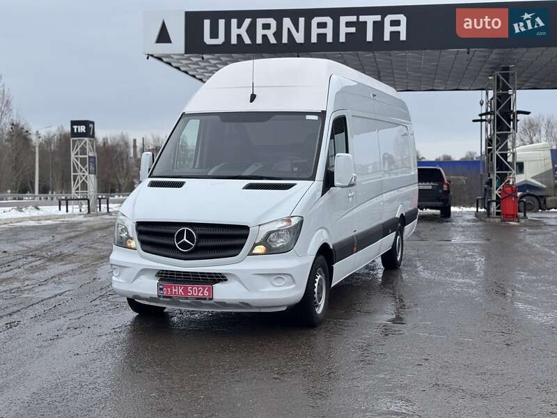 Вантажний фургон Mercedes-Benz Sprinter 2017 в Дубні