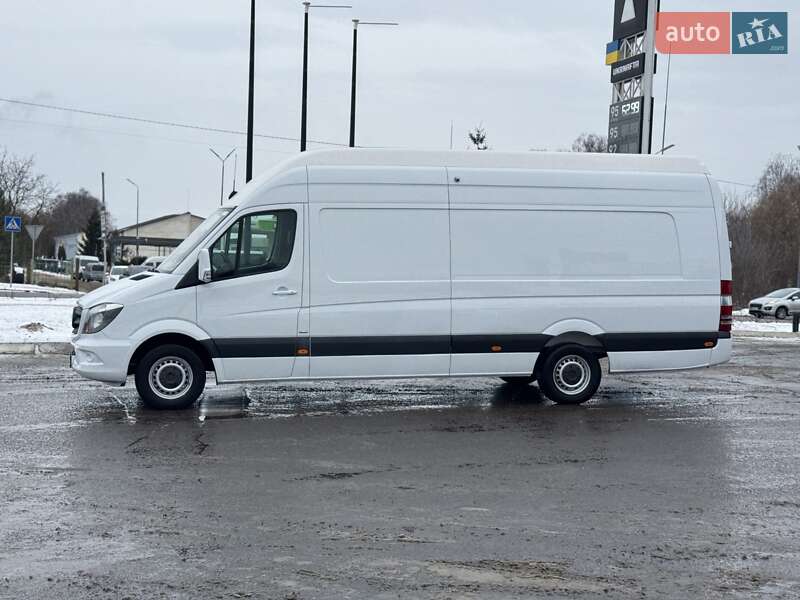 Вантажний фургон Mercedes-Benz Sprinter 2017 в Дубні