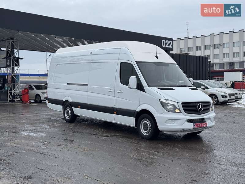 Вантажний фургон Mercedes-Benz Sprinter 2017 в Дубні