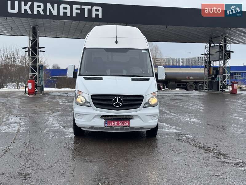Вантажний фургон Mercedes-Benz Sprinter 2017 в Дубні