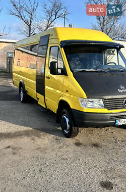 Приміський автобус Mercedes-Benz Sprinter 1998 в Білгороді-Дністровському